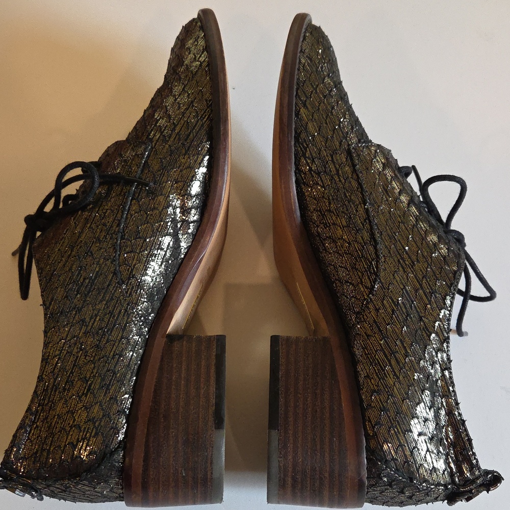 Louise et Cie Black Metallic Lace-Up Oxfords